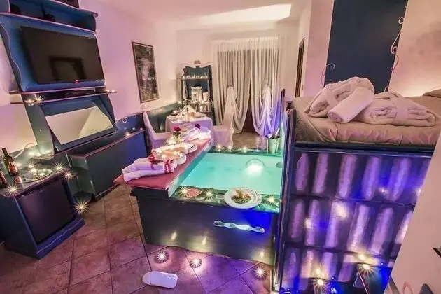 Romantic Stüdyo Süit