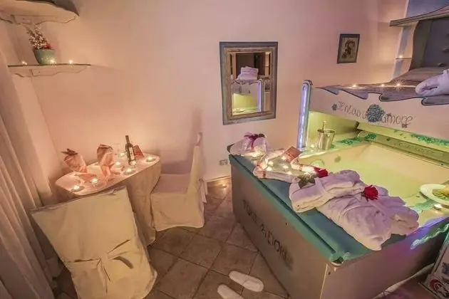 Romantic Stüdyo Süit