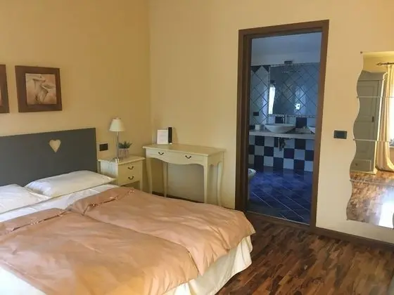 Tek Büyük veya İki Ayrı Yataklı Oda