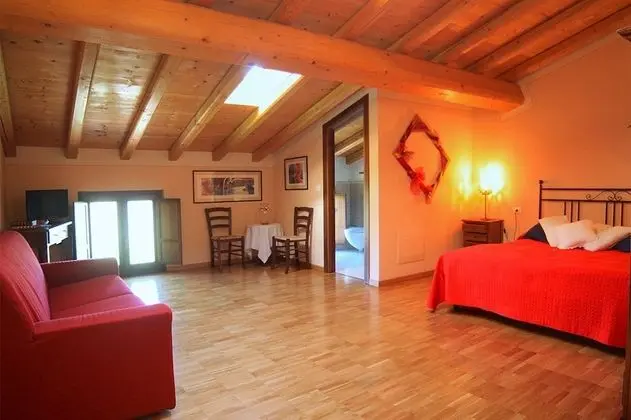 Tek Büyük veya İki Ayrı Yataklı Oda