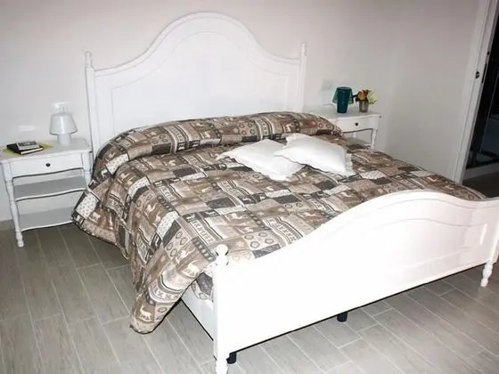 Deluxe Tek Büyük Yataklı Oda, Bahçe Manzaralı (Cabernet)