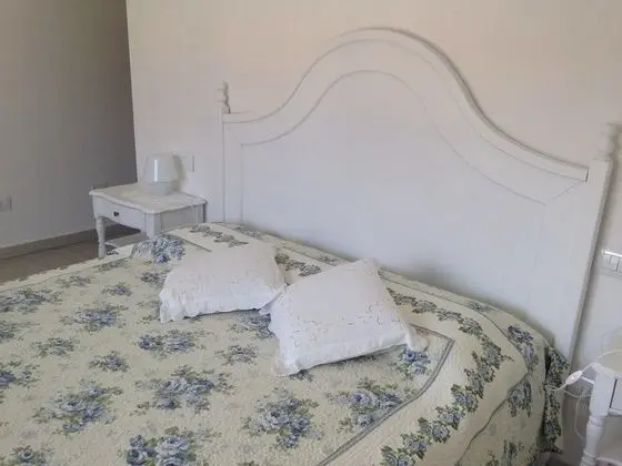 Deluxe Tek Büyük Yataklı Oda, Bahçe Manzaralı (Merlot)