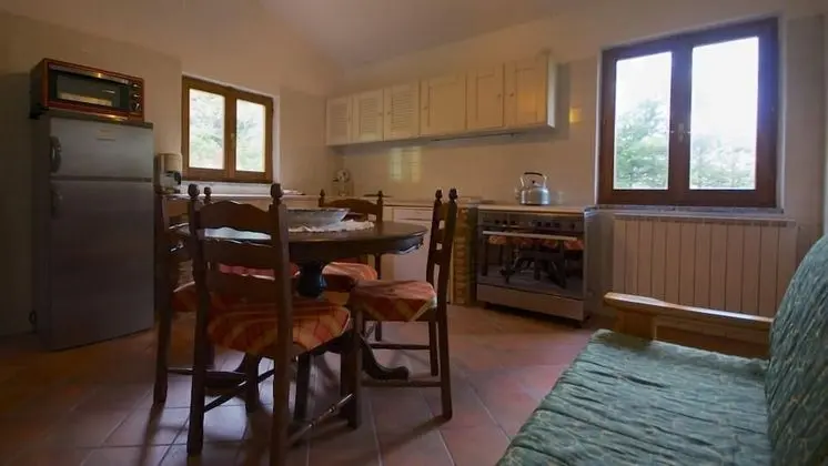 Apart Daire, Bahçe Manzaralı