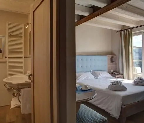 Junior Süit (Marina)