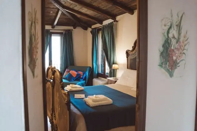 Tek Büyük veya İki Ayrı Yataklı Oda