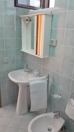 Classic Üç Kişilik Oda