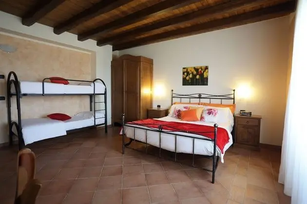 Family Dört Kişilik Oda