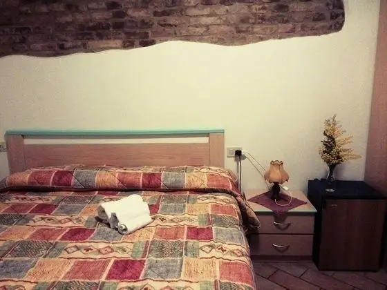 Comfort Tek Büyük veya İki Ayrı Yataklı Oda