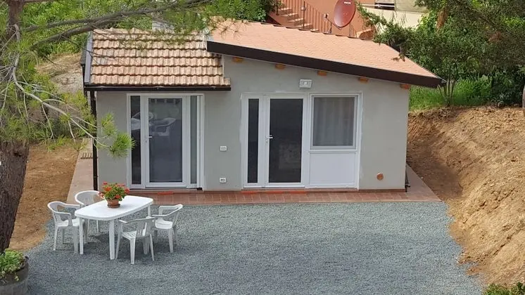 Traditional Tek Büyük Yataklı Oda, 1 Yatak Odası, Mutfak, Ek Bina