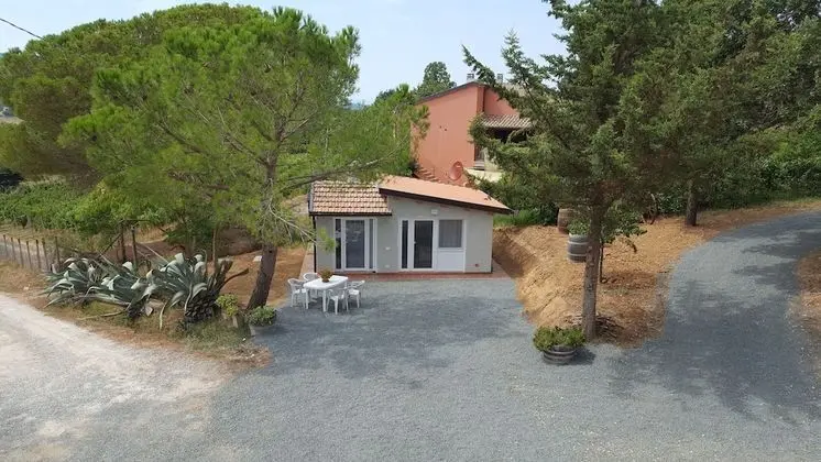Traditional Tek Büyük Yataklı Oda, 1 Yatak Odası, Mutfak, Ek Bina