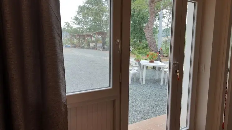 Traditional Tek Büyük Yataklı Oda, 1 Yatak Odası, Mutfak, Ek Bina