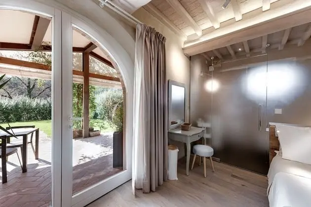 Tek Büyük Yataklı Oda, Veranda