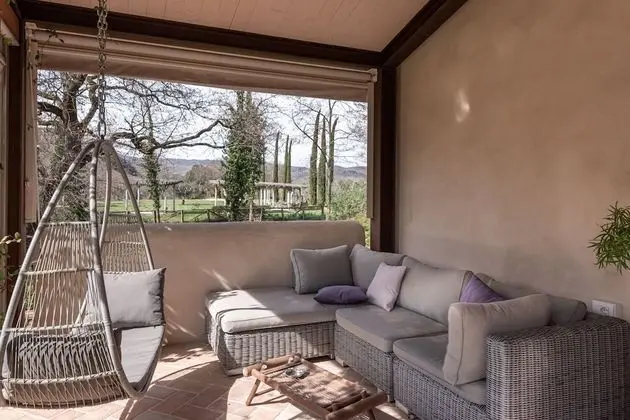 Tek Büyük Yataklı Oda, Veranda