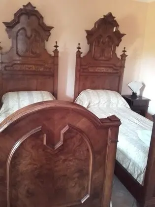 Oda, 2 Tek Kişilik Yatak