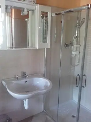 Oda, 2 Tek Kişilik Yatak