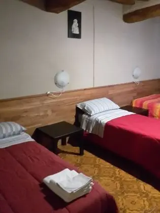 Üç Kişilik Oda, Özel Banyo