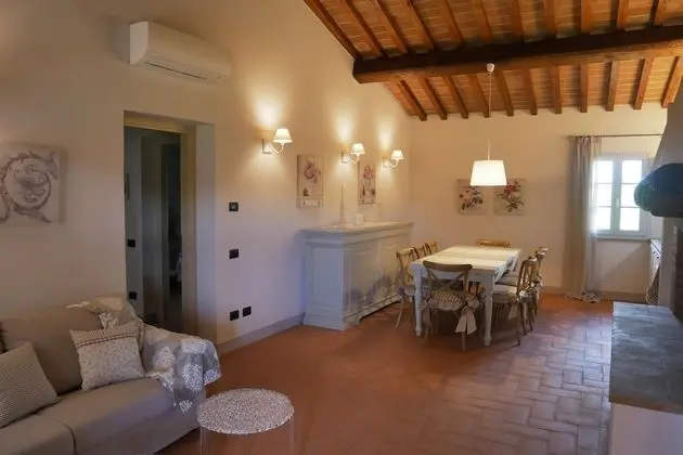 Comfort Apart Daire, 2 Yatak Odası, Havuz Manzaralı (Acacia)