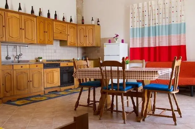 Apart Daire, 1 Yatak Odası, Deniz Manzaralı (Alba)