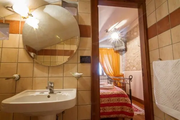 Junior Tek Büyük Yataklı Oda, Kule