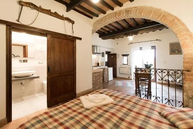 Stüdyo, Bahçe Manzaralı