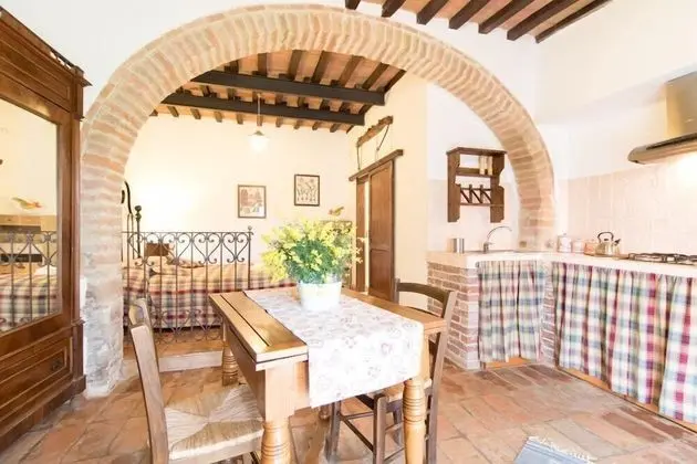 Stüdyo, Bahçe Manzaralı