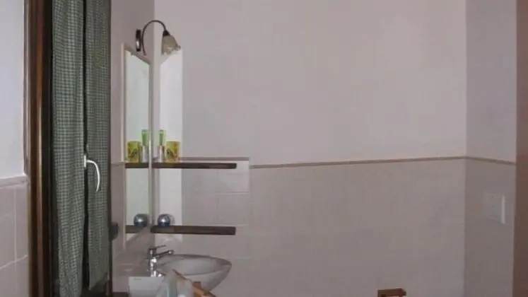 Comfort Tek Büyük veya İki Ayrı Yataklı Oda