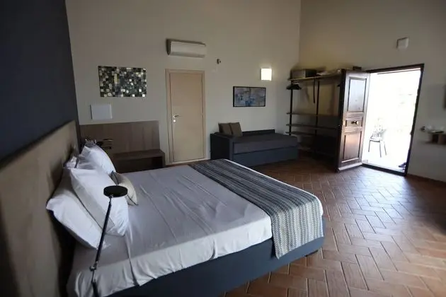 Deluxe Stüdyo Süit (Moro)