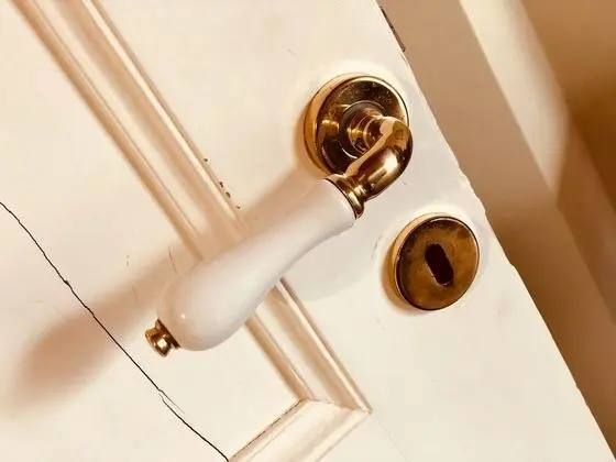 Oda, 1 Büyük (Queen) Boy Yatak ve Çekyat, Banyolu/Duşlu, Tepe Manzaralı