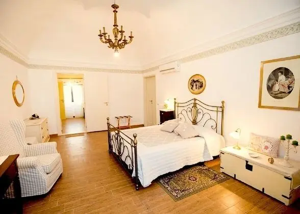 Family Oda, Ortak Banyo, Bahçe Manzaralı