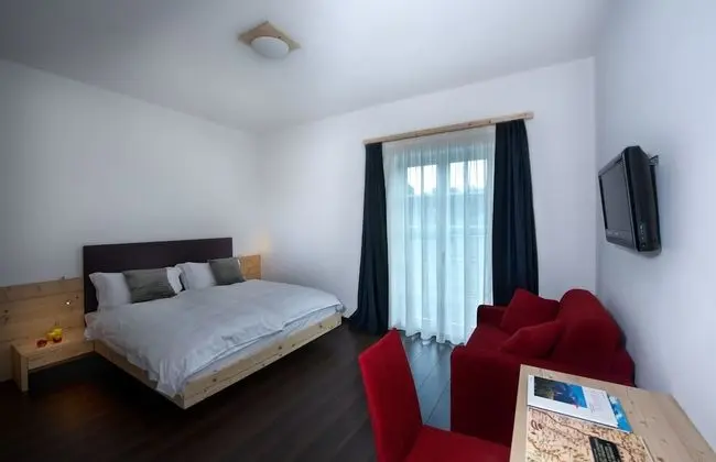 Tek Büyük Yataklı Oda, Dağ Manzaralı