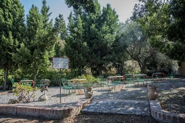 Family Stüdyo, Birden Çok Yatak, Bahçe Manzaralı (3)