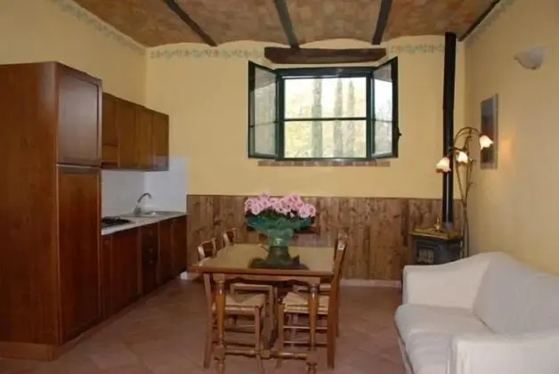 Apart Daire, Bahçe Manzaralı