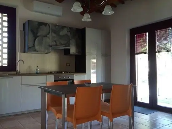 Apart Daire, Zemin Kat (Maria Paola)