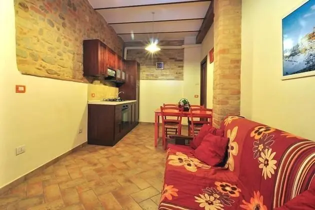 Apart Daire, Zemin Kat