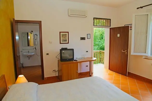 Comfort Üç Kişilik Oda, Park Manzaralı