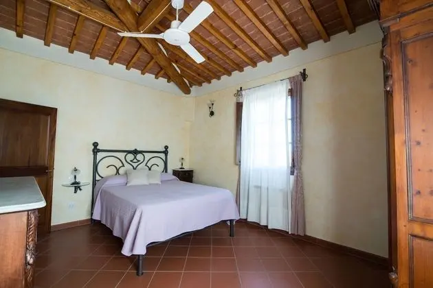 Traditional Apart Daire