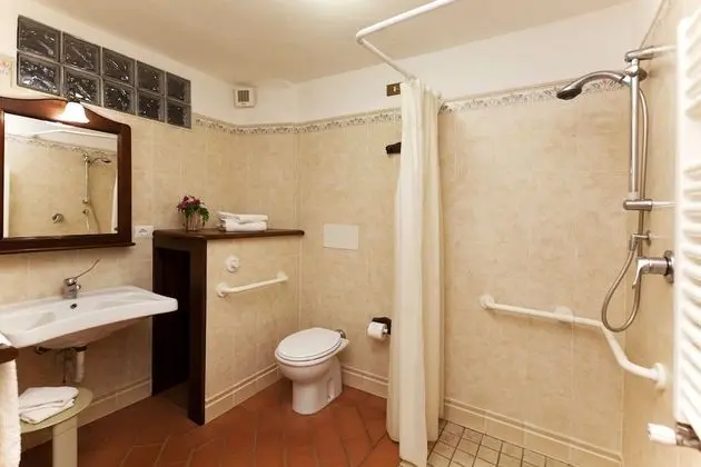 Comfort Tek Büyük Yataklı Oda