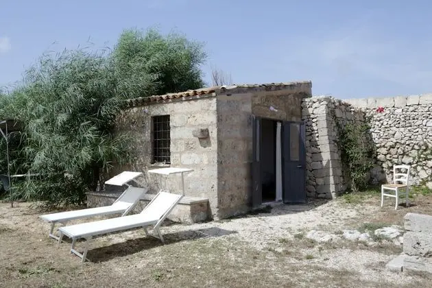 Tek Büyük Yataklı Oda (Contadino - External Shower)