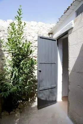 Tek Büyük Yataklı Oda (Contadino - External Shower)
