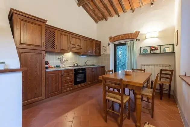 Apart Daire, 2 Yatak Odası, Bahçe Manzaralı (Pomaio)