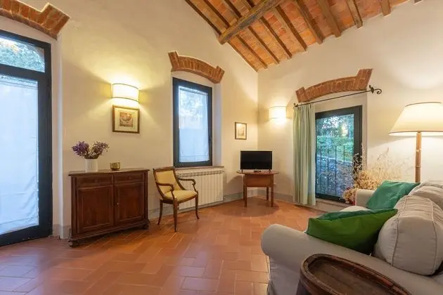 Apart Daire, 2 Yatak Odası, Bahçe Manzaralı (Pomaio)