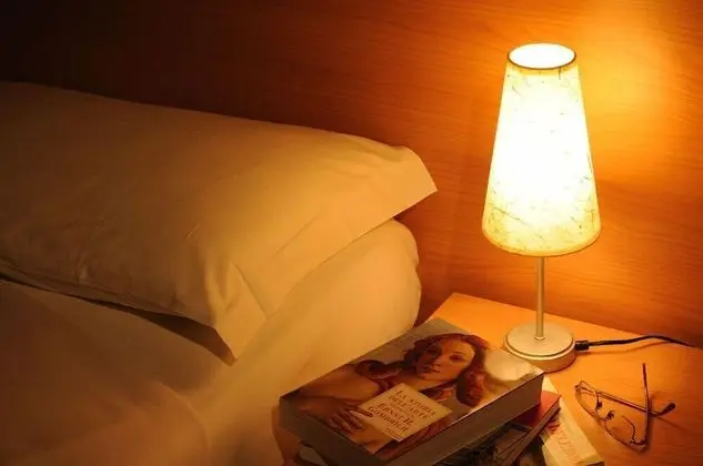 Tek Büyük Yataklı Oda, Veranda