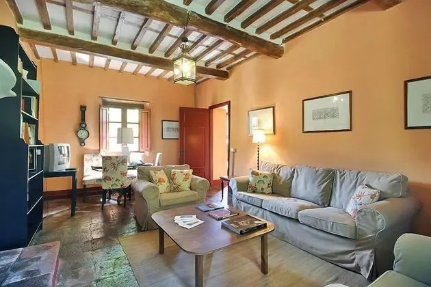 Apart Daire, 5 Yatak Odası