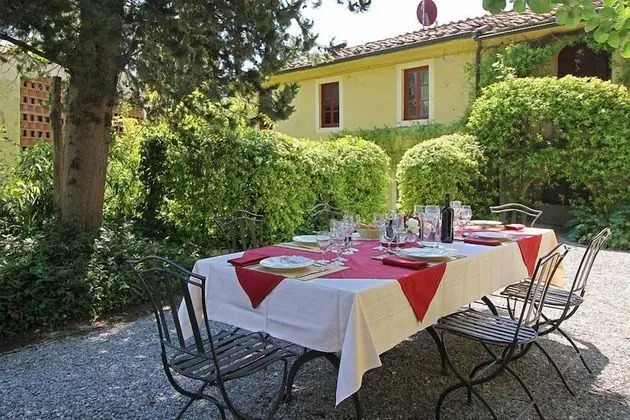 Apart Daire, 5 Yatak Odası