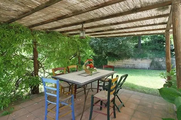 Apart Daire, 5 Yatak Odası