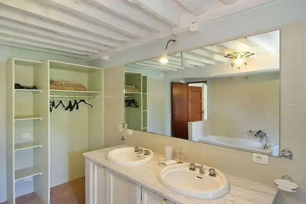 Apart Daire, 5 Yatak Odası