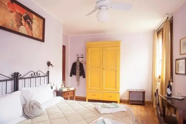 Tek Büyük veya İki Ayrı Yataklı Oda