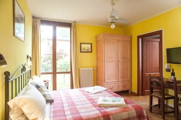 Tek Büyük veya İki Ayrı Yataklı Oda