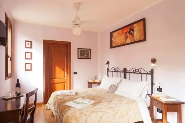 Tek Büyük veya İki Ayrı Yataklı Oda