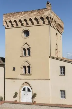 Apart Daire, 4 Yatak Odası, Kule